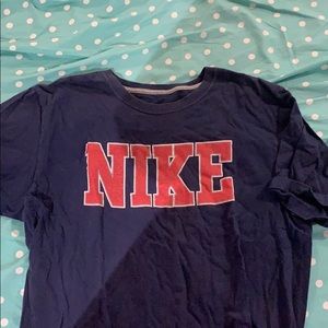 nike t-shirt